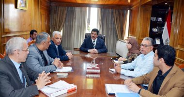 محافظ القليوبية: خطة لتحديد أولويات احتياجات التعليم والصحة والشباب من منحة الوكالة الألمانية