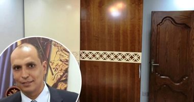 صور.. قصص النجاح "تنمية المشروعات" عرض مستمر.. قرض الجهاز يحقق حلم أمير فارس بإنشاء ورشة لتصنيع الأثاث فى طنطا.. ويؤكد: شاركت بمعارض فى دول عربية.. ويكشف: "أسعى للحصول على مصنع بالمنطقة الصناعية بالسادات"