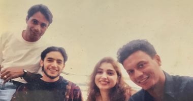 عباس أبو الحسن يستعيد ذكريات تكريم يوسف شاهين باليوبيل الذهبى لمهرجان كان