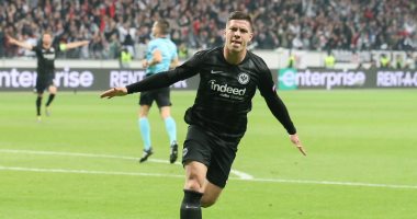 تعرف على يوفيتش صاروخ هجوم ريال مدريد الجديد.. فيديو 