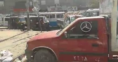 أهالى شبر الخيمة يشكون زحام الشوارع: اشغالات المقاهى و"التكاتك" السبب