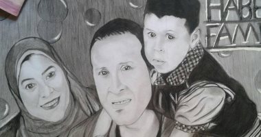 هبة تبدع فى رسم "البورترية": أسرتى وراء نجاحى