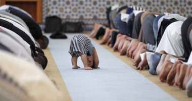 دار الإفتاء تؤكد: اصطحاب الأطفال المميزين إلى المساجد مستحبٌّ شرعًا