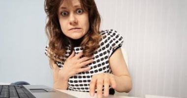 متستهونش.. الخوف من الصراصير نوع من الفوبيا يعرض المصابين به للبكاء والدوار