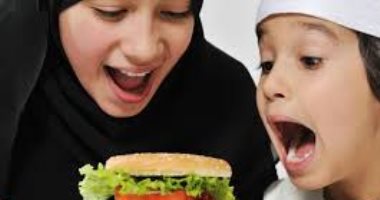 5 أغذية صحية للعين احرصى عليها فى النظام الغذائى لطفلك