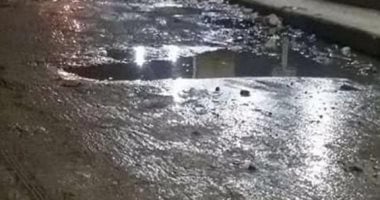 شكوى من أهالى منطقة خلف العطور بالحوامدية من انتشار مياه الصرف الصحى