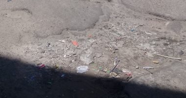 "قبل وقوع كارثة"..شكوى من سوء حالة الأسفلت بشارع الإذاعة بالإسكندرية