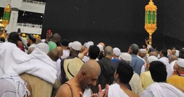 الأرصاد السعودية تتوقع استمرار هطول الأمطار وانخفاض درجات الحرارة