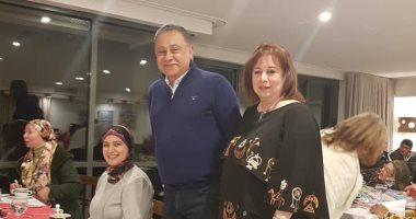صور.. سفير مصر بأستراليا يقيم مأدبة إفطار لأبناء الجالية بمنزله