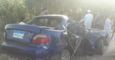 مصرع معلم ومدير مدرسة فى حادث تصادم سيارة بسوهاج 