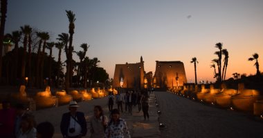 صور.. جهد كبير لإنهاء الطريق الفرعونى الساحر لافتتاحه نهاية العام.. الآثار: طريق الكباش سيغير المنظور للخريطة السياحية فى الأقصر.. وتؤكد: المشروع يتضمن كاميرات مراقبة ونظام محكم لتأمين الوفود السياحية