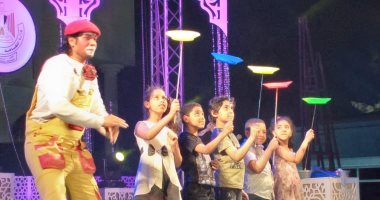 شاهد..أمسيات غنائية وشعرية وفنون شعبية بمسرح الهناجر ضمن برنامج "هل هلالك"