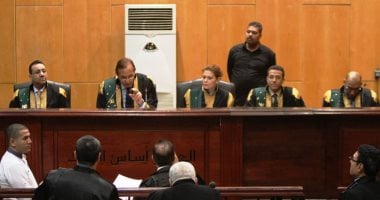 "التلاعب بالبورصة" تشهد الحضور الأول للمستشارة فاطمة قنديل كعضو بهيئة المحكمة