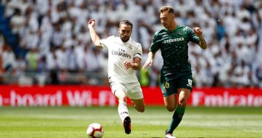 ريال مدريد ينهى الدوري الإسباني الكارثي بالخسارة 2/0 ضد بيتيس.. فيديو