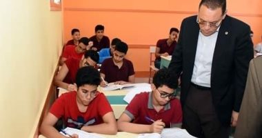 محافظو الشرقية و المنوفية والفيوم يتفقدون لجان امتحانات الصف الأول الثانوى