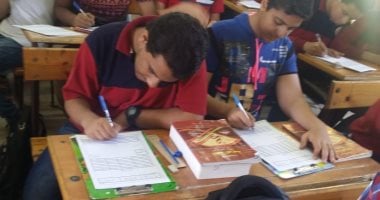 لجان التقدير تبدأ تصحيح الامتحان الإلكترونى فى مادة التاريخ لأولى ثانوى  