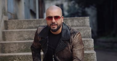 بسبب زيارته العراق.. تفاصيل منع الفنان المغربى الدوزى من دخول أمريكا