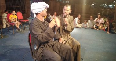 صور.. مسرح عرائس وشعر فى ليلة رمضانية بساحة أبو الحجاج بالأقصر