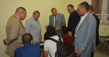رئيس جامعة الأزهر يتفقد لجان امتحانات الشفهى فى كليات قطاع الدراسة