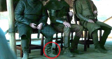 بعد كوب القهوة.. هل ظهرت زجاجة مياه فى الحلقة الأخيرة لـ Game of Thrones