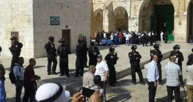 53 مستوطنا يقتحمون باحات المسجد الأقصى