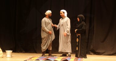 شاهد.. عرض مسرحية قبل الأوان على مسرح ساقية الصاوى