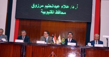 محافظ القليوبية يكرم 245 طالبا من خريجى ثانى مراحل مبادرة "صنايعية مصر" بجامعة بنها