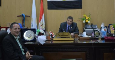 رئيس جامعة دمياط يوقع عقد مشروع بحثى بعنوان "الصيانة الخضراء للتراث الثقافى فى مصر"