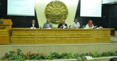 صور.. محافظ مطروح يصدر قرارًا بتخصيص أراضى الحدائق العامة