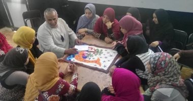 صور.. مديرية الشباب تنظم الملتقى الحرفى لدعم المهارات الحرفية للسيدات بالأقصر