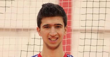 طائرة الزمالك تفاوض "فطوطة" الطيران