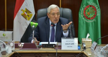 محافظ الدقهلية لموظفين تقاعسوا فى انهاء رخصة مواطن: "حرام عليكم بجد"