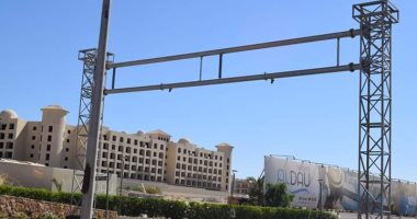 صور .. احذر أنت مراقب .. محافظة البحر الأحمر تركب 433 كاميرا بشوارع الغردقة 