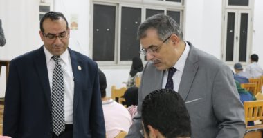 وحدة الأزمات والكوارث بجامعة بنها تعلن الطوارئ تزامنا مع ارتفاع درجة الحرارة