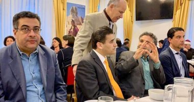 المستشار الثقافى المصرى بالنمسا يشارك فى مأدبة إفطار بالنادى المصرى بفيينا