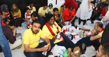فيديو وصور.. تحيا مصر بروض الفرج.. أول إفطار جماعى على المحور الجديد بحضور أسر الشهداء وشباب ذوى الاحتياجات.. رئيس لجنة الإعاقة: أثبت أن مصر قوية بأهلها.. ووالدة شهيد شرطة: حرصت على الحضور لرؤية الإنجاز