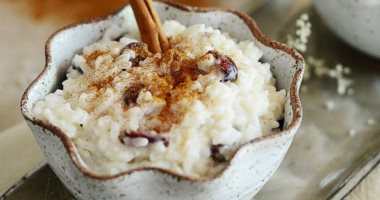 جددى فى سحورك.. طريقة عمل بودنج الأرز والتمر