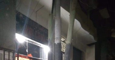 صور.. اضبط مخالفة.. أعمدة إنارة مائلة تهدد أهالى طوخ
