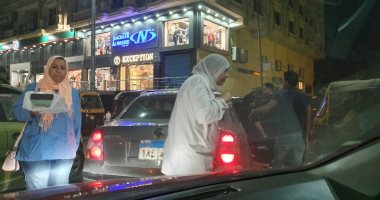 "التكاتك" مشكلة أهالى شارع المحولات.. وتتسبب فى أزمات مرورية بشارع الهرم