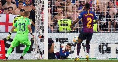 برشلونة ضد فالنسيا.. بيكيه ينقذ البارسا من تلقى الهدف الأول 