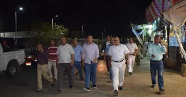 محافظ البحر الأحمر يتفقد ميدان الدهار ويتابع إغلاق الموقف القديم 
