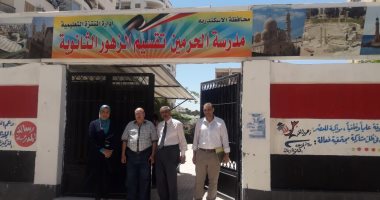 تعليم الإسكندرية: 94 مدرسة يؤدون امتحانات الصف الأول الثانوى بالتابلت و 15 ورقى