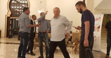 صور.. أبو ريدة يزور معسكر الزمالك قبل النهائى الأفريقى 