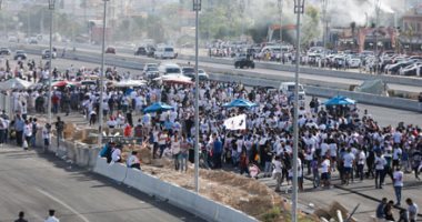صور.. طوابير جماهير الزمالك لدخول مدرجات برج العرب قبل نهائى الكونفدرالية