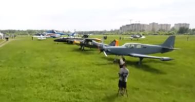 شاهد.. مهرجان السماء بضواحى موسكو