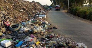 اهالى قرية إسحاقة بكفرالشيخ يشكون من عدم وجود صناديق القمامة