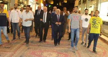 محافظ جنوب سيناء يتفقد أعمال إزالة أثار حريق السوق القديم وصيانة المحال 