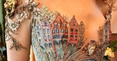 صور.. "سيلفى فاكون" تصمم فساتين زفاف خيالية تدهش مصممى الأزياء
