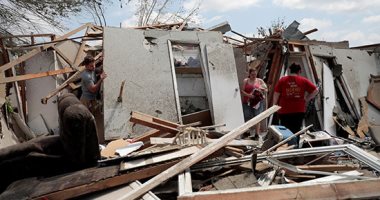 صور.. دمار فى ولاية إنديانا الأمريكية بسبب إعصار مدمر