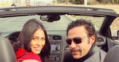 بالفيديو..محمد إمام لهاجر أحمد فى كواليس هوجان: " بتخضينى لما بتصوتى"